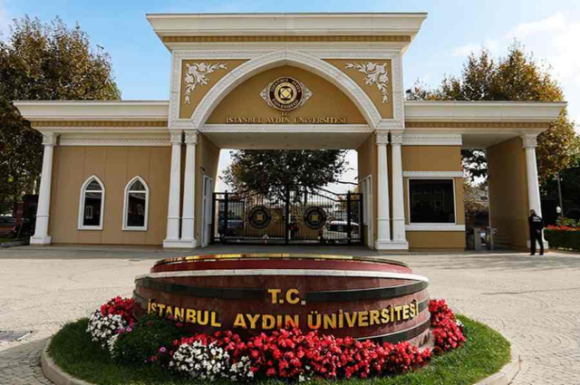 Fakultas yang Terdiri di Universitas Aydın Istanbul 